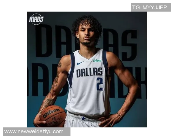 独行侠官方宣布莱夫利因右脚肿胀将继续缺席暂无回归时间表