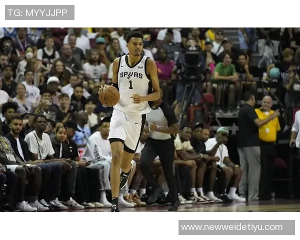 张佳玮分析马刺胜雷霆背后真相文班并非唯一制胜关键因素