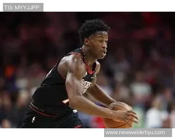 艾顿回忆与埃奇库姆的成长历程期待他在赛场上的精彩表现