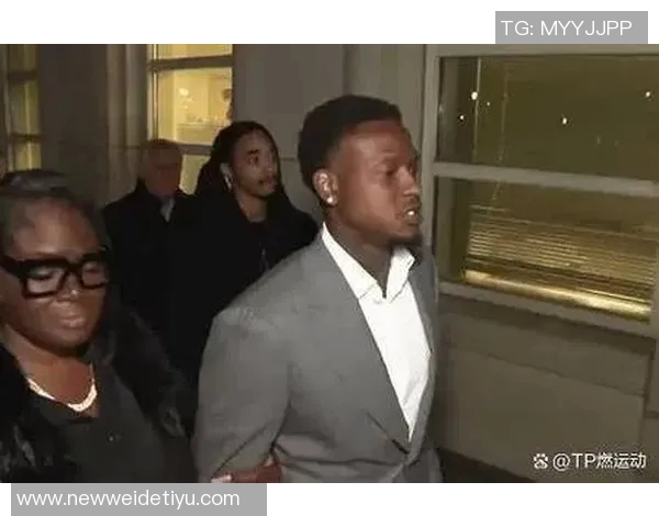 检方本可让罗齐尔自首却选择游街羞辱球员引发争议